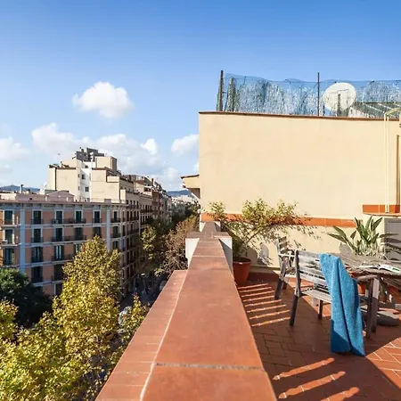 Sunny Atico With Terrace In Pl Universitat! Apartamento